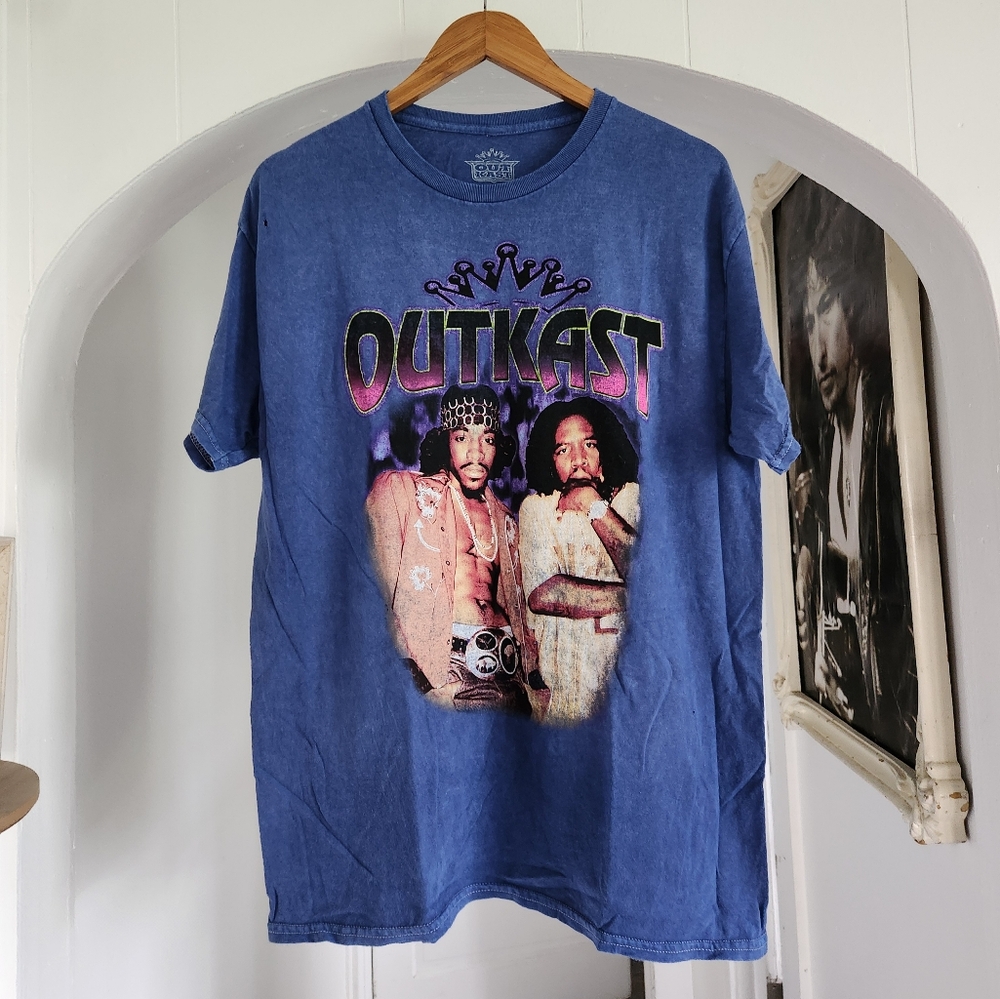 🌟VINTAGE🌟 OUTKAST Tee